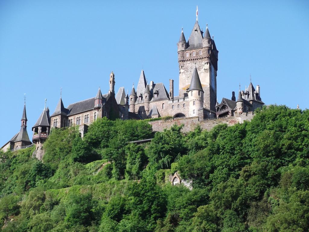 Haus Burgfrieden Cochem Hotel Bagian luar foto
